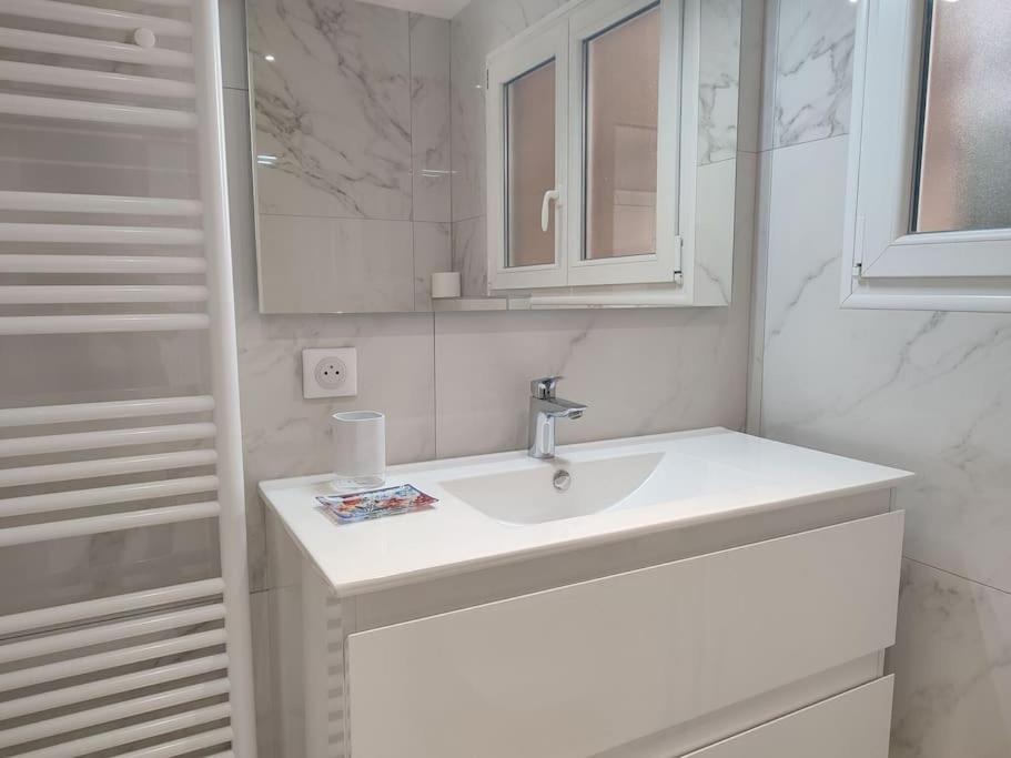 Le Madrigal By Halldis Cannes Exteriér fotografie